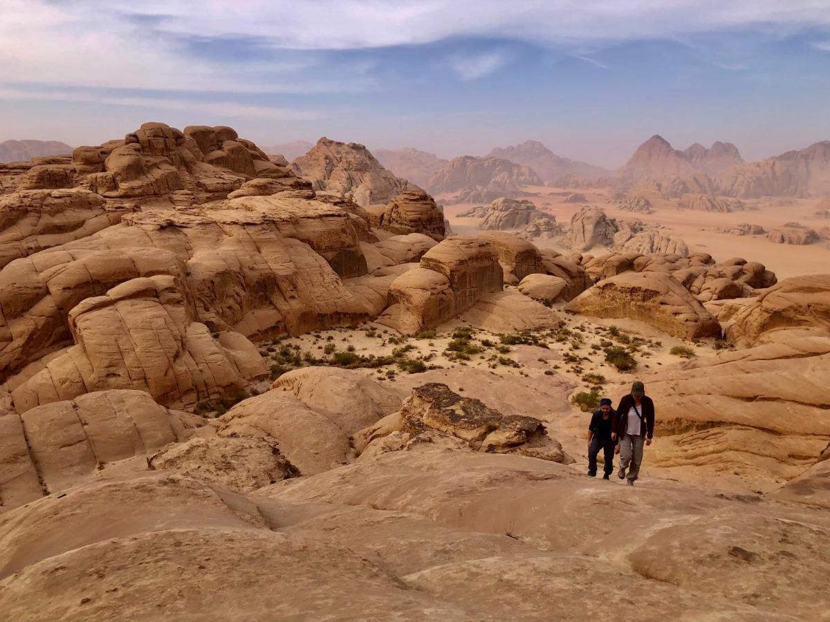 Wadi Rum Cave Camping Eksteriør bilde