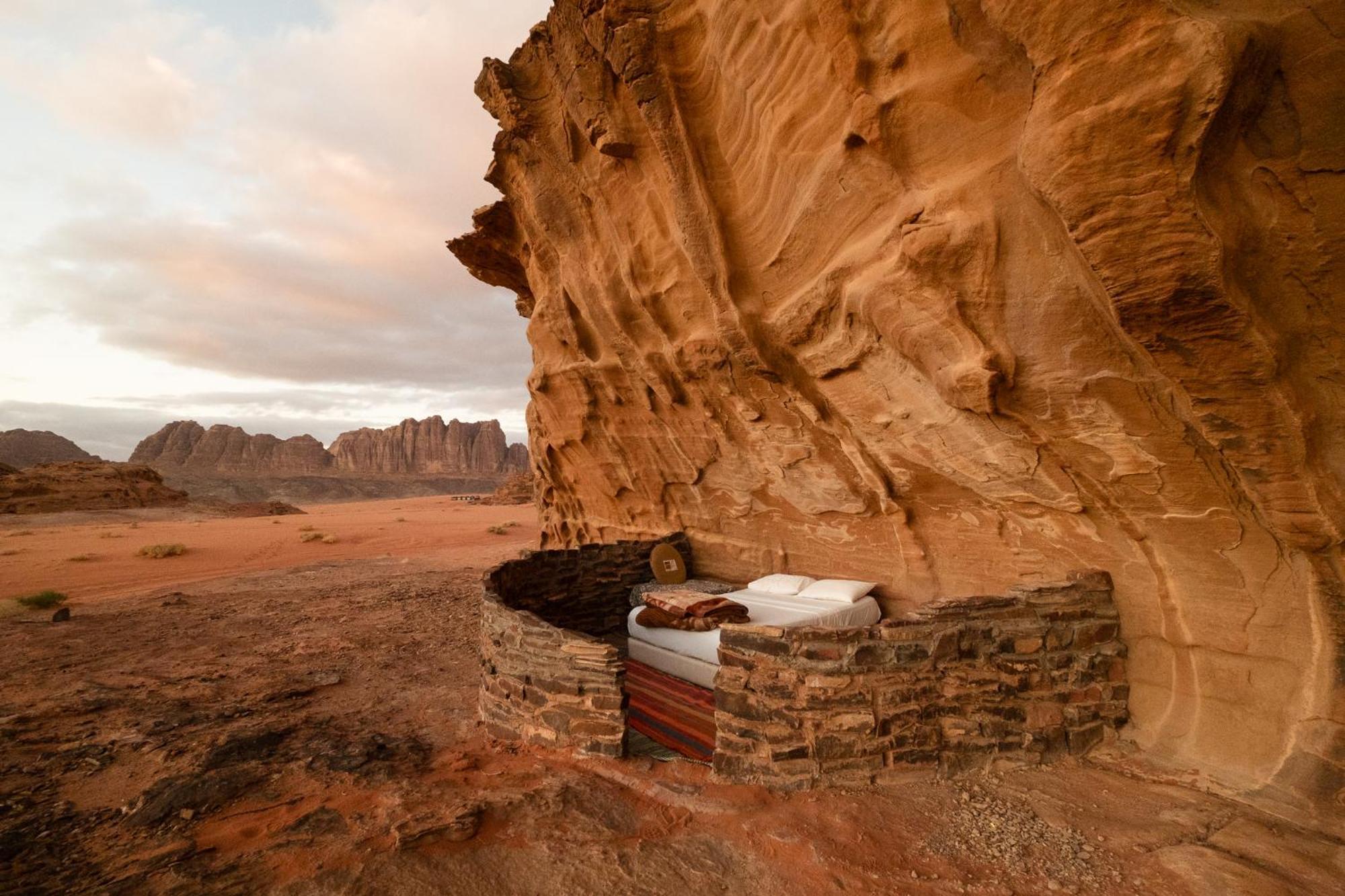Wadi Rum Cave Camping Eksteriør bilde