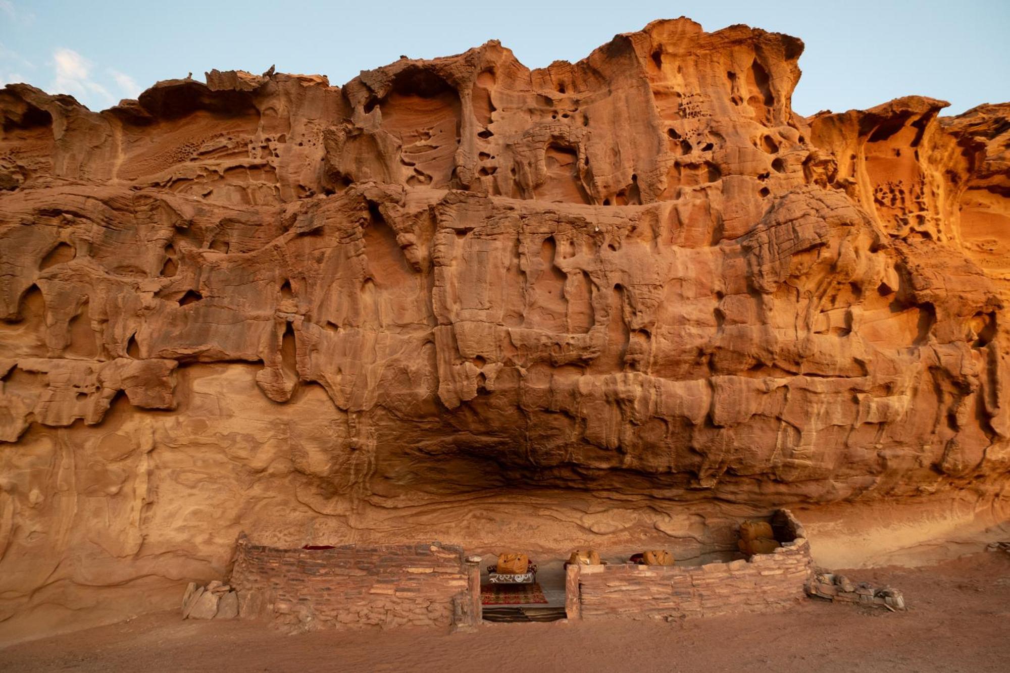 Wadi Rum Cave Camping Eksteriør bilde
