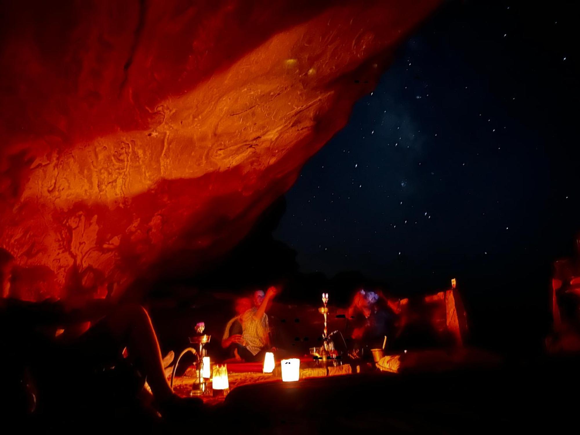 Wadi Rum Cave Camping Eksteriør bilde