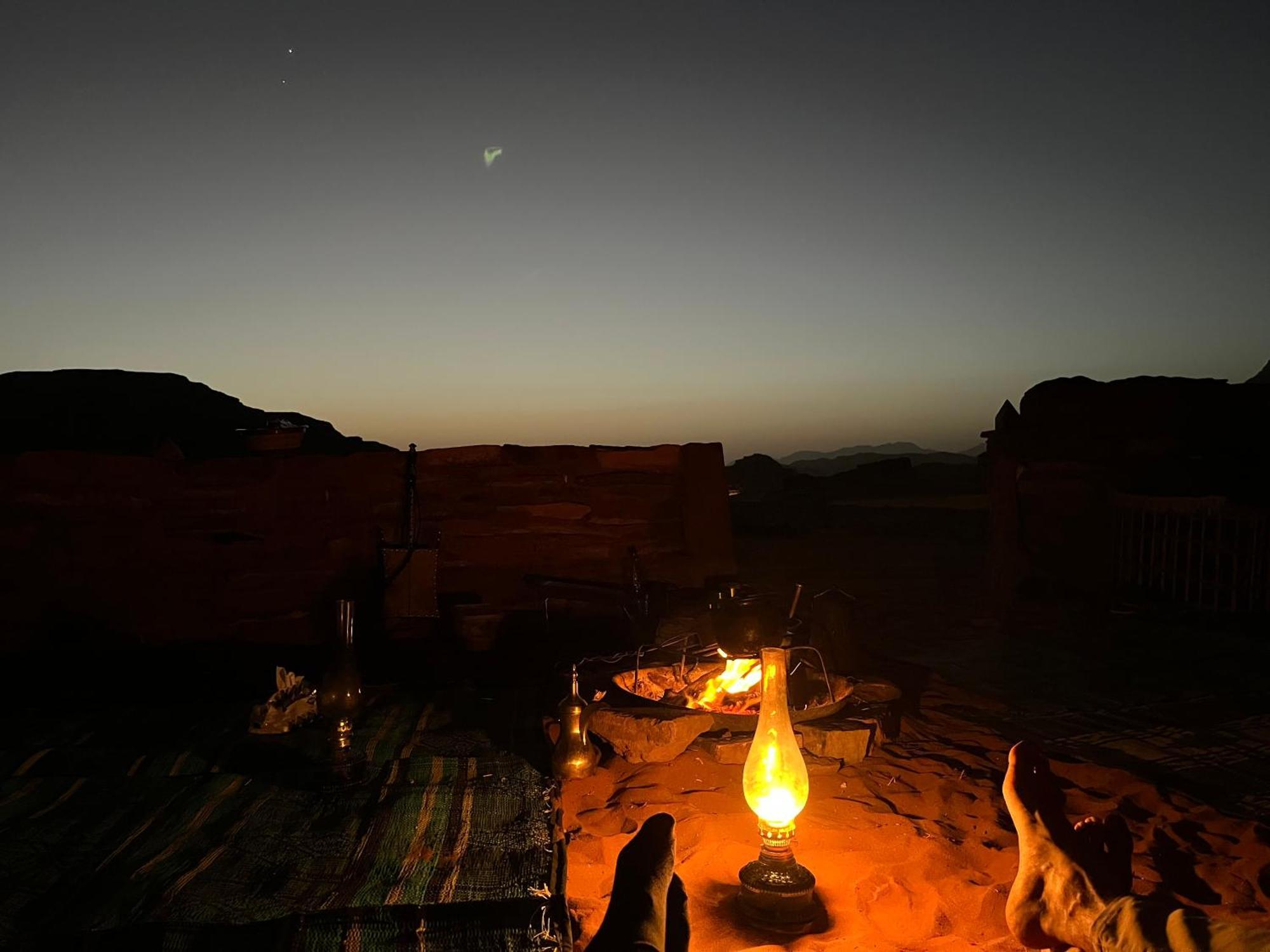 Wadi Rum Cave Camping Eksteriør bilde